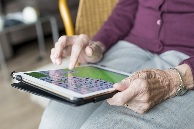 senior a tablet