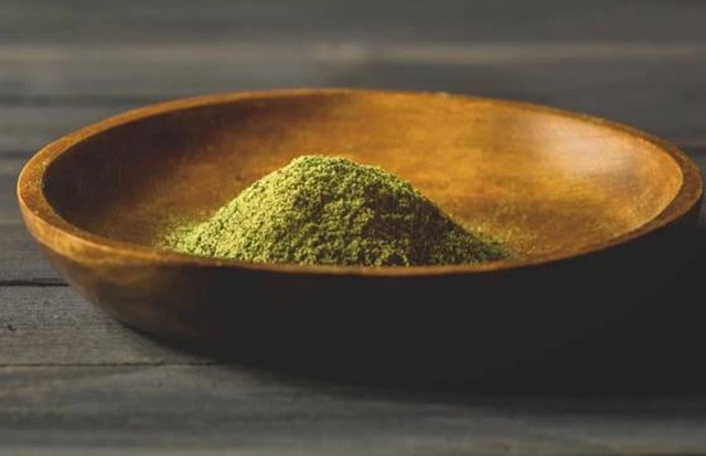 miska kratomu
